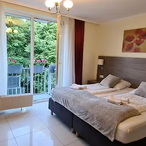 https://hotel-cara-vita.topcolognehotels.com